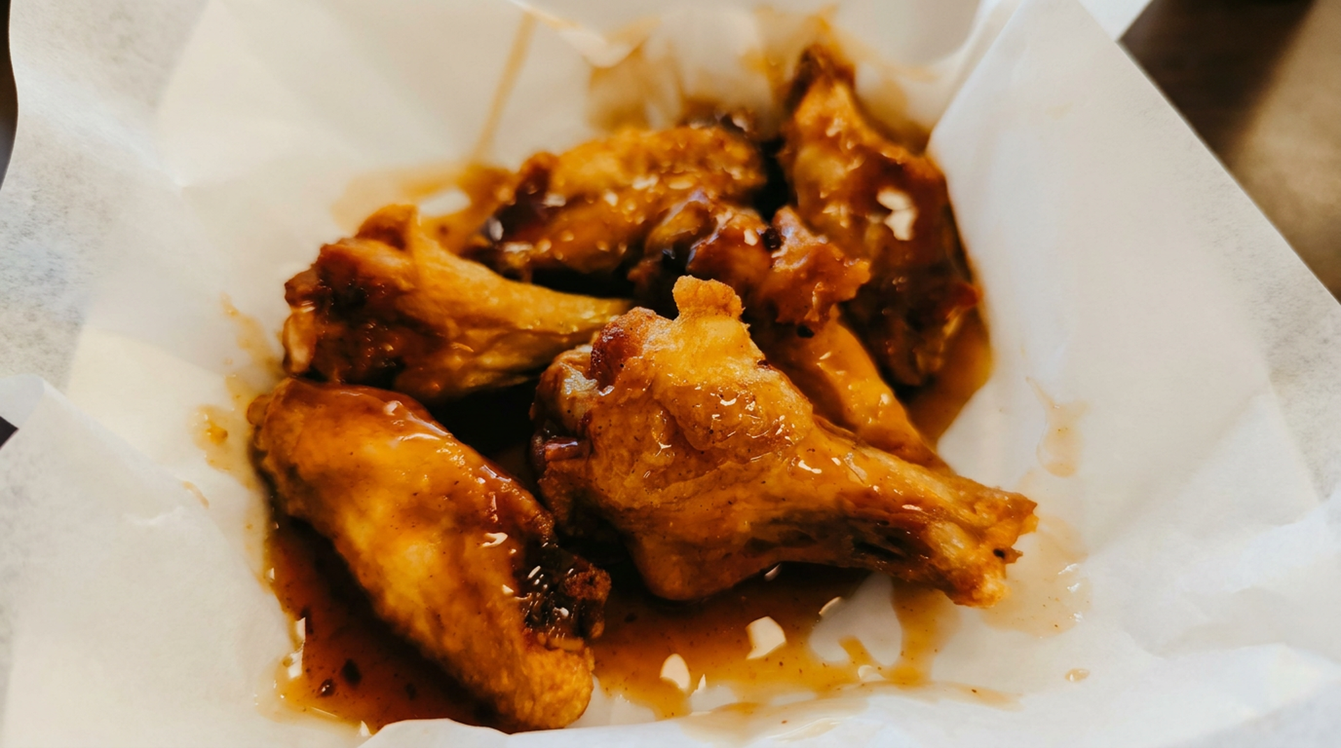 Wings that keep Trotwood coming back